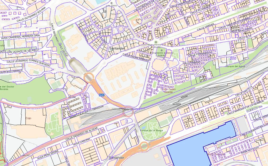 Properties present when going up Alameda Primera towards Fuente de Cajo